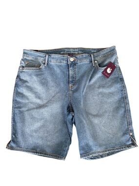 Gloria Vanderbilt Slimming Effect Bermuda Shorts Womens Sz 16W Stretch Denim NEW